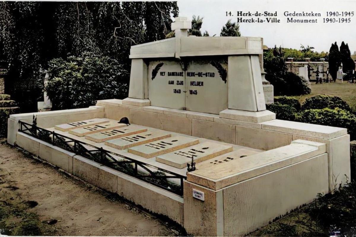 Oorlogsmonument WO II kerkhof