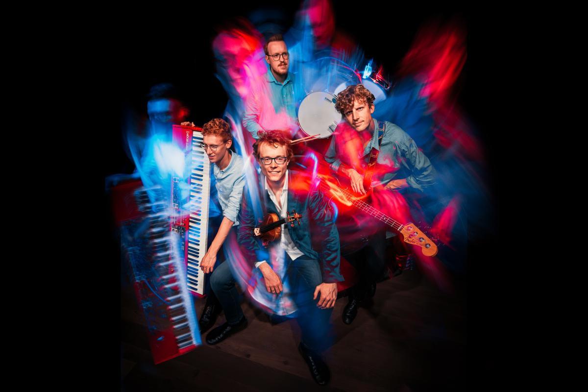 Floris and The Flames