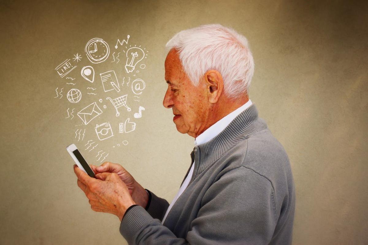 Smartphone beginners (Android) © shutterstock Smartphone beginners (Android) © shutterstock