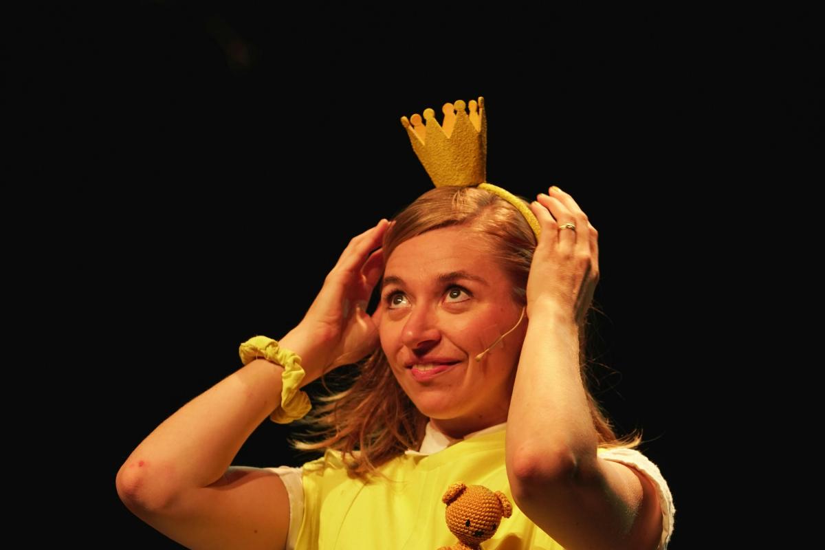 Familievoorstelling: Morgen is 1 keer slapen (2,5+) © Olympe Tits