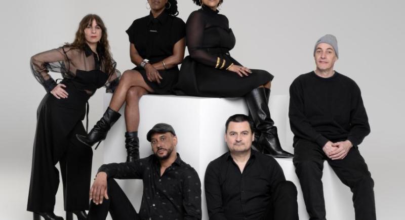 Ten Feet From Stardom (c) TTT Artists